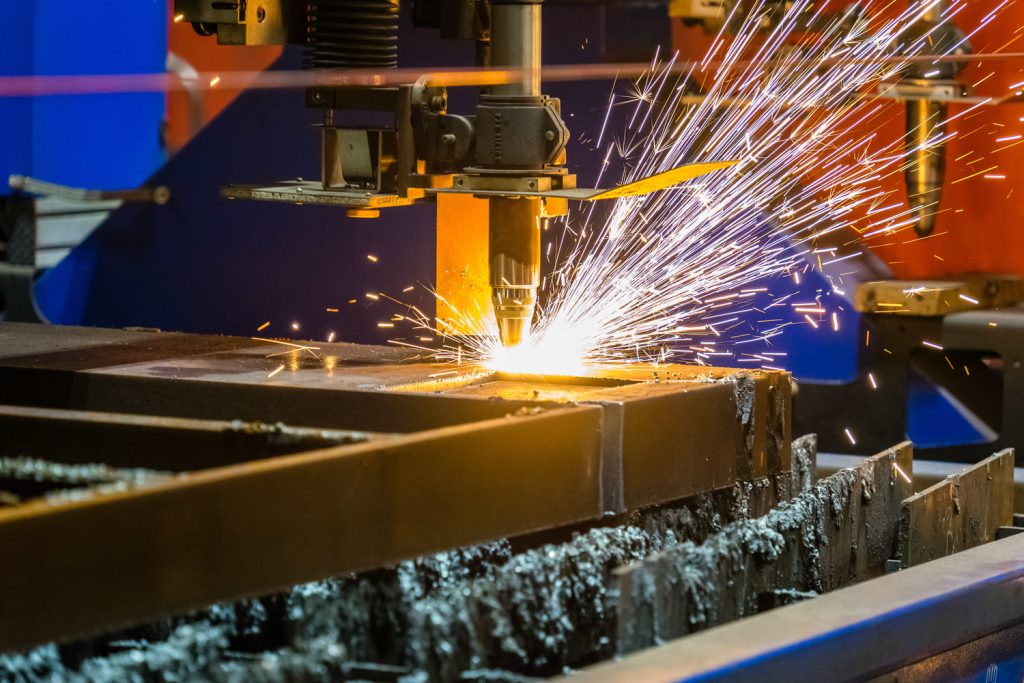 Como escolher os EPIs corretos para o setor de metal mecânica